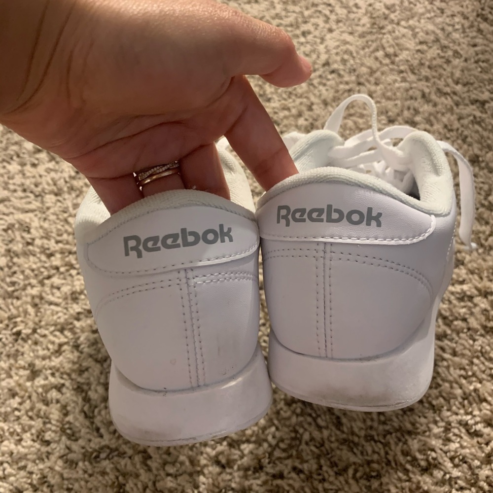 Reebok classics - Picture 2 of 4